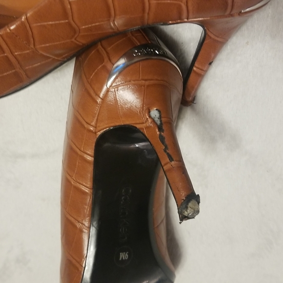Calvin Klein Brown Leather Heels Women's Size 9m - Picture 4 of 6